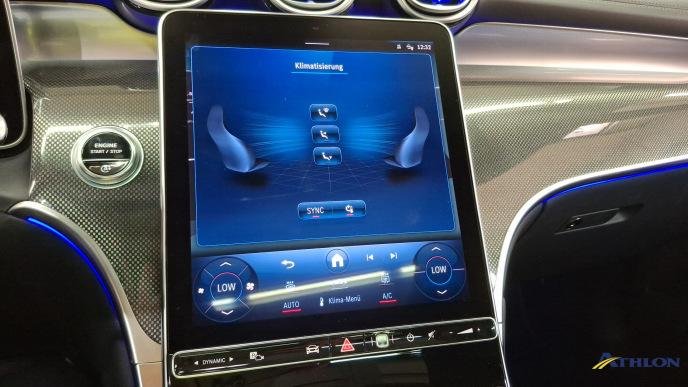 2022 Mercedes-Benz GLC   AWD