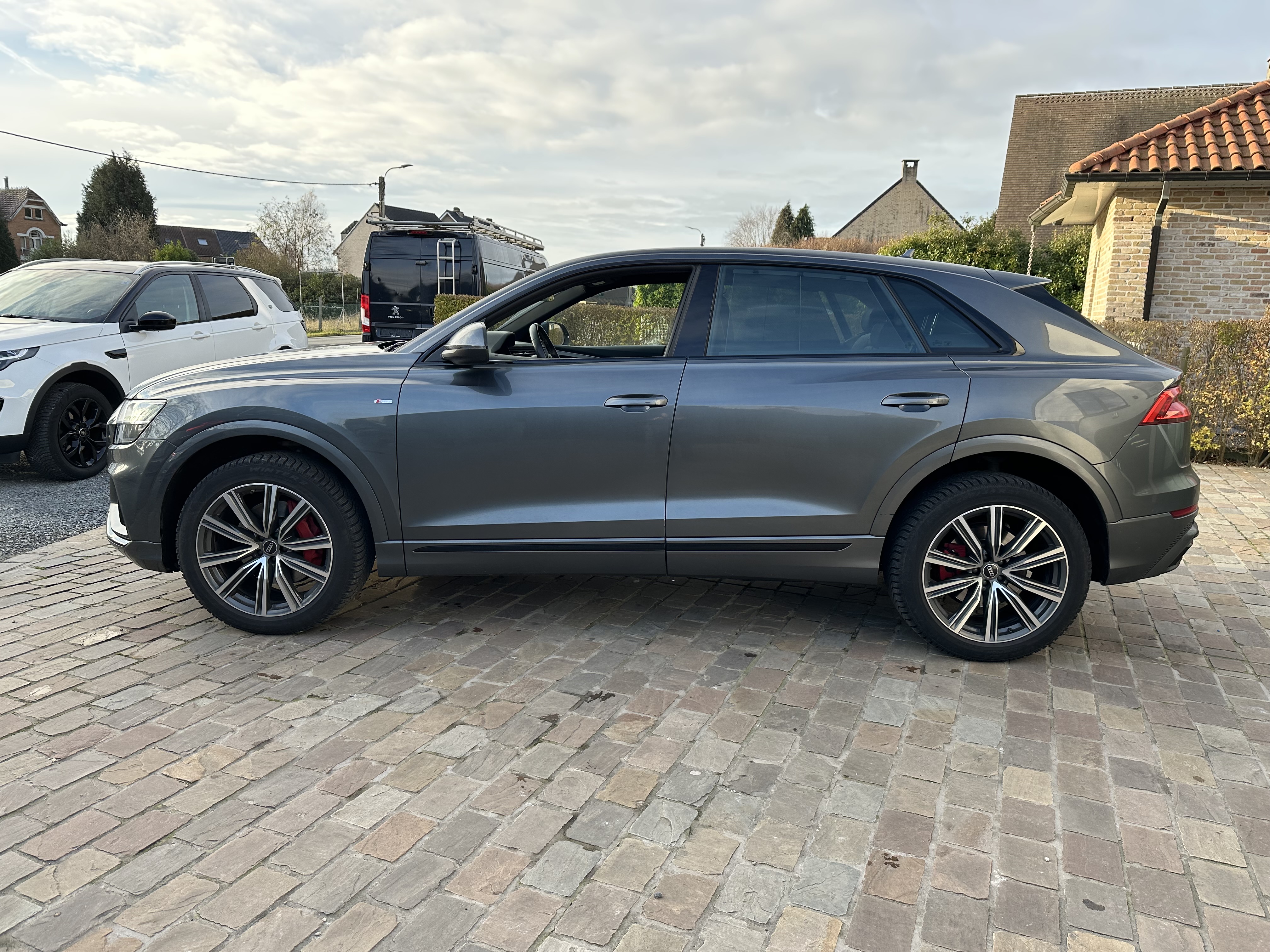 2022 Audi Q8   AWD