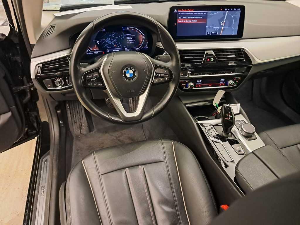 2021 BMW 5 Series   