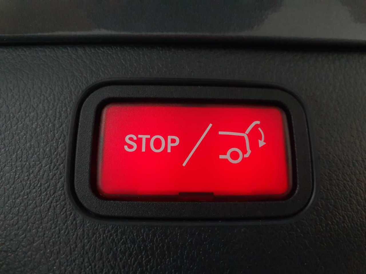 2022 Mercedes-Benz C   