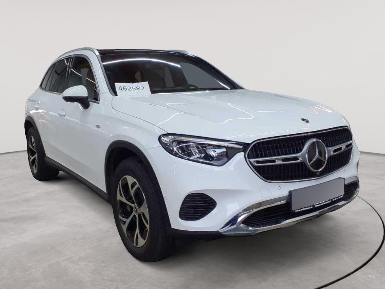 2025 Mercedes-Benz GLC   