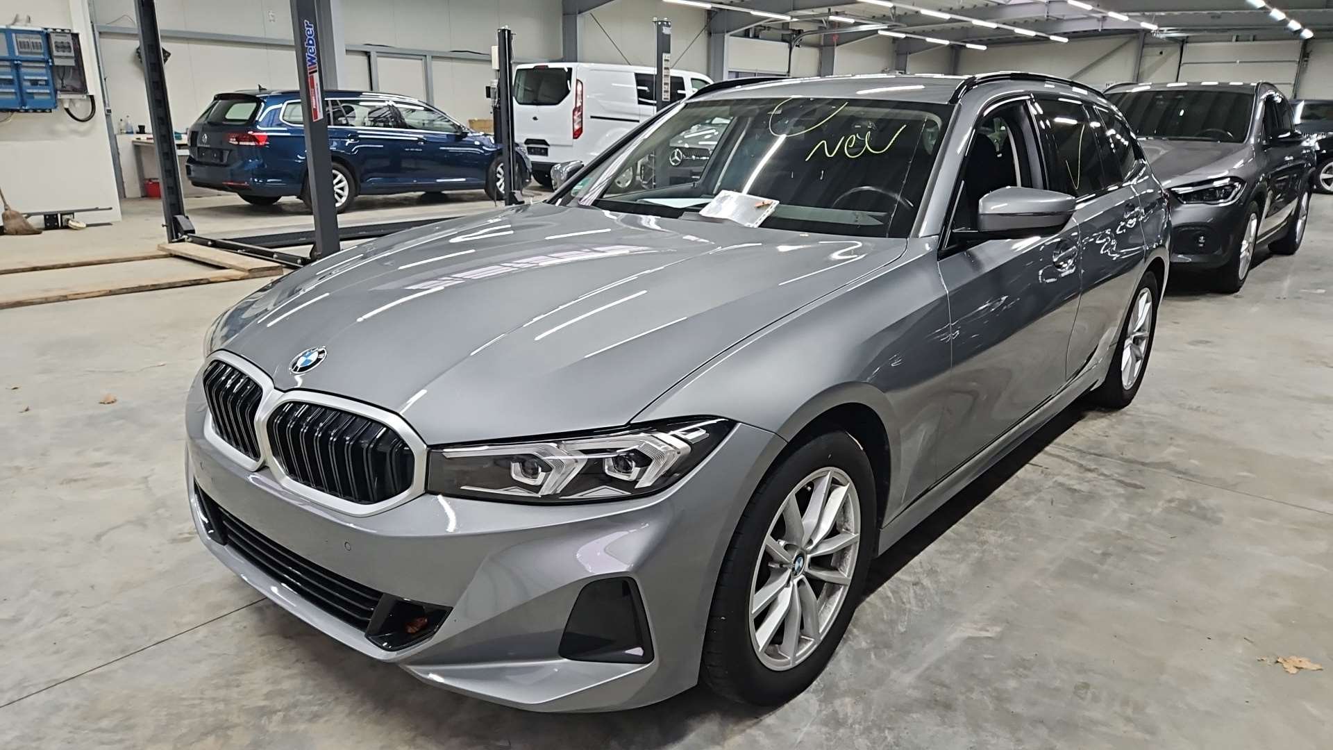 BMW 3 Series Touring 320d - xDrive - Diesel - Automatic - 190 hp - 72.091 km