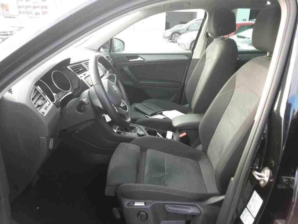 2020 Volkswagen Tiguan   AWD