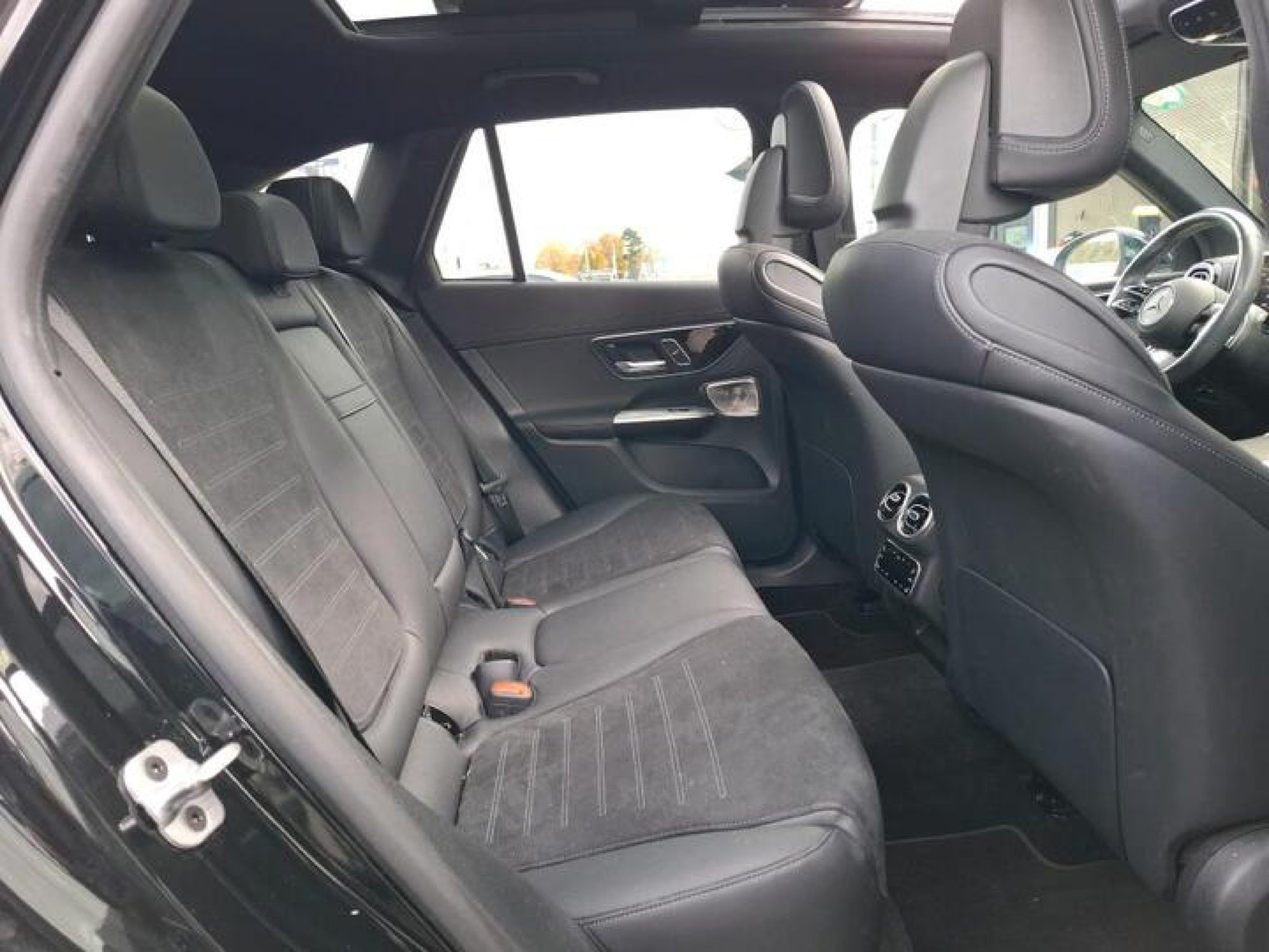 2022 Mercedes-Benz GLC   AWD