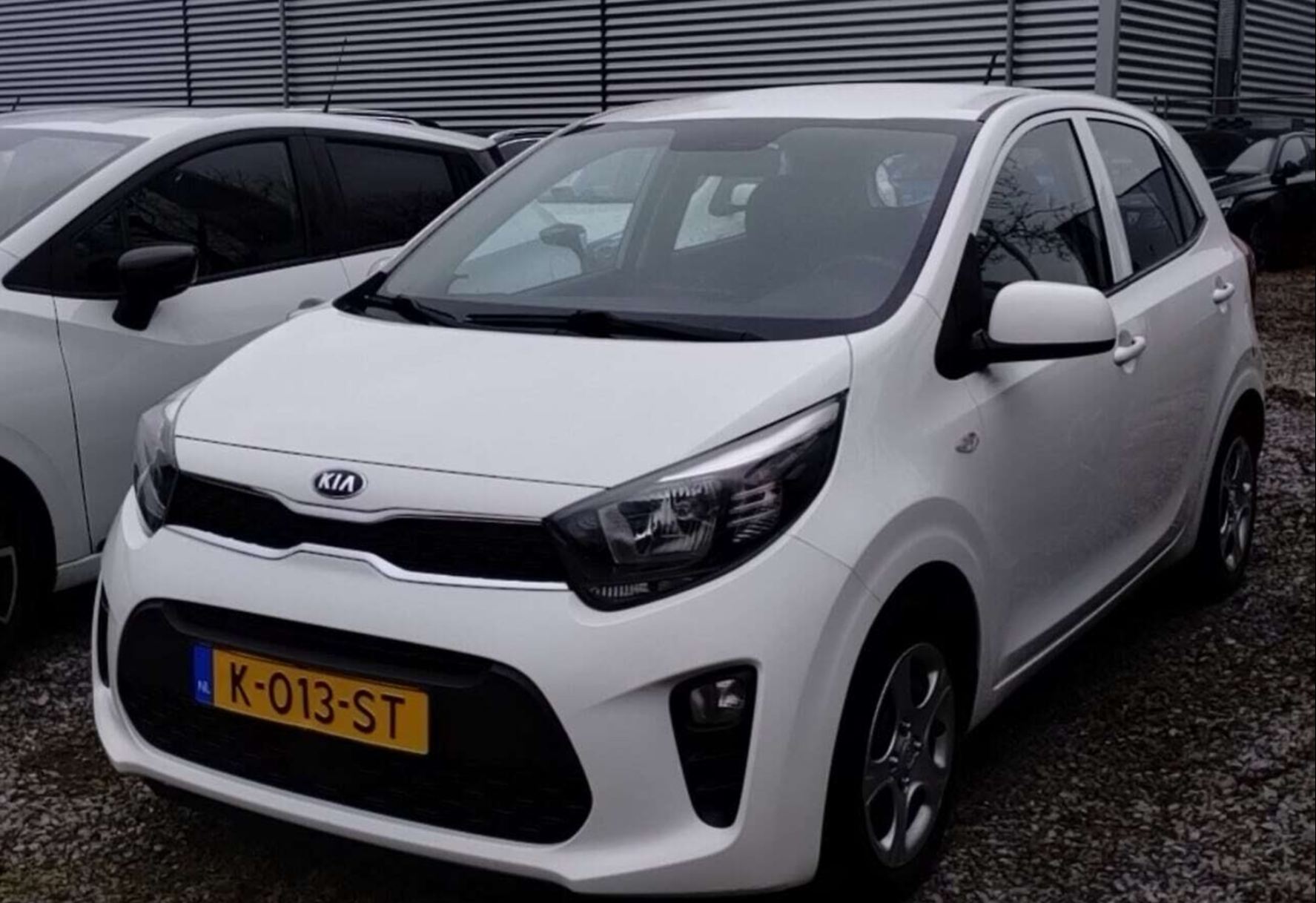 Kia Picanto 1.0 Comfort - 67 hp - 80.242 km