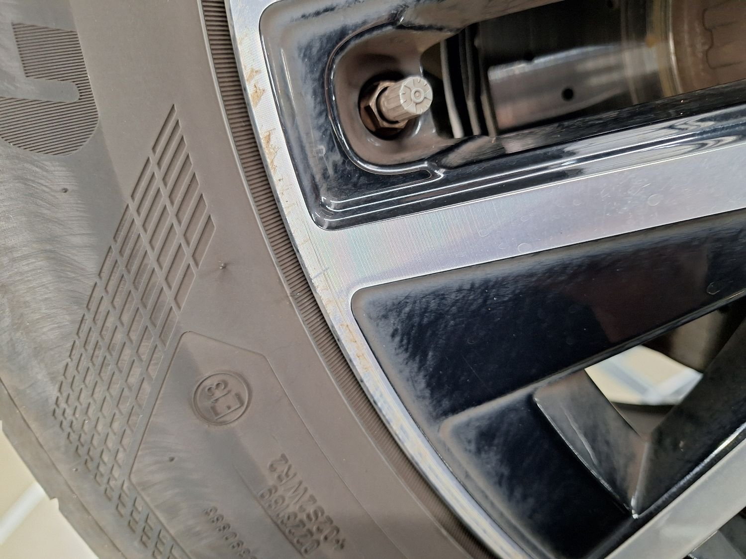 2019 Mercedes-Benz GLC   