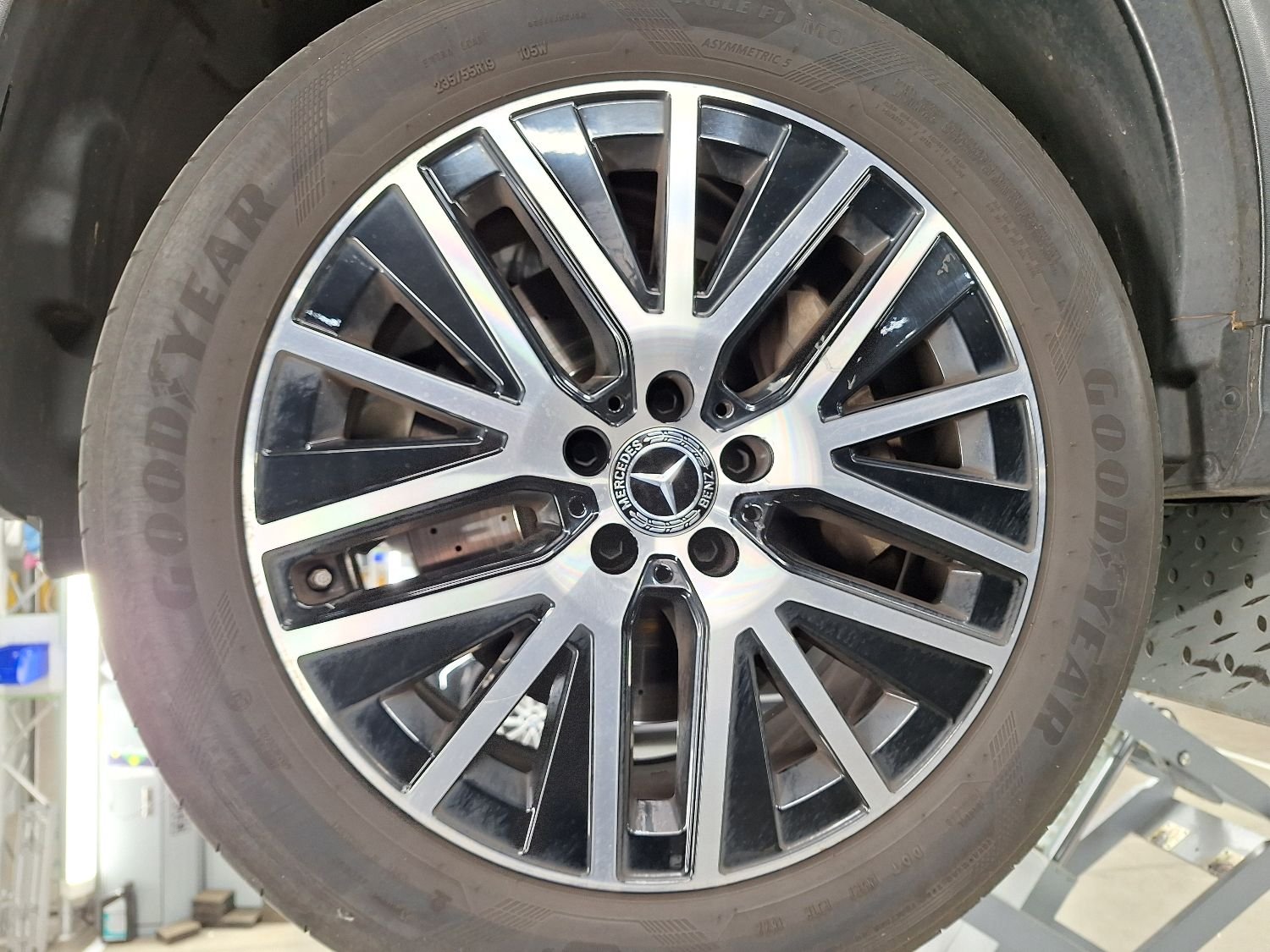 2019 Mercedes-Benz GLC   