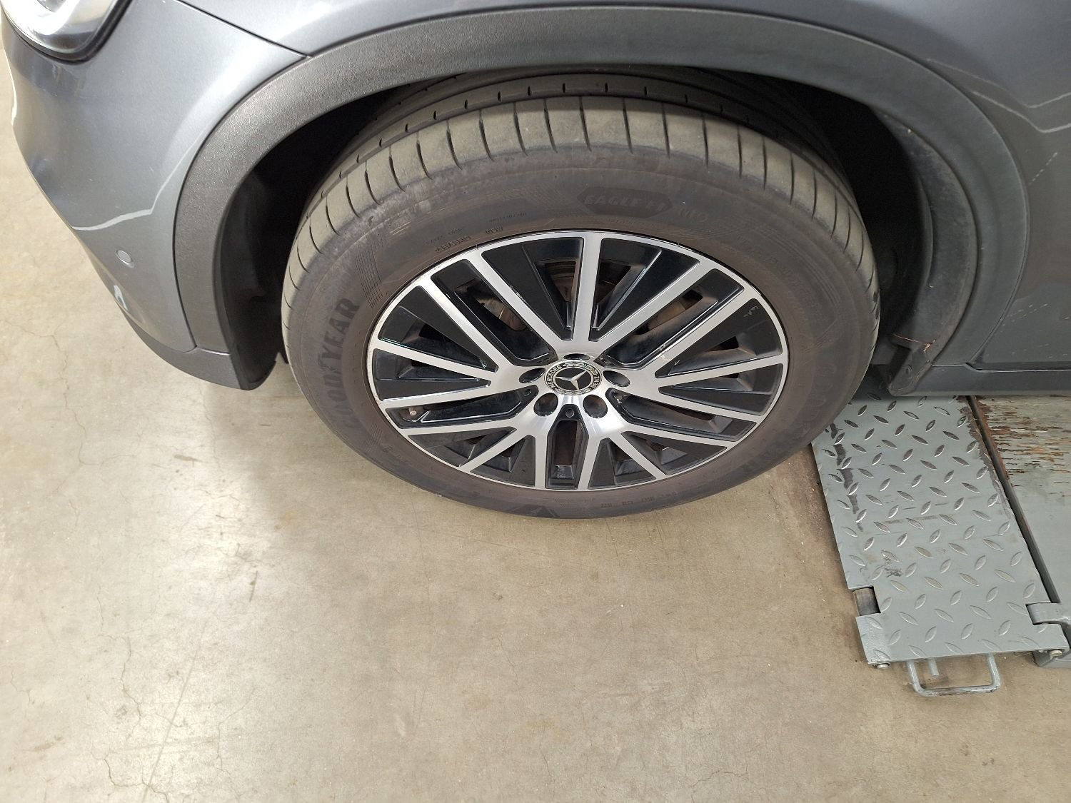 2019 Mercedes-Benz GLC   