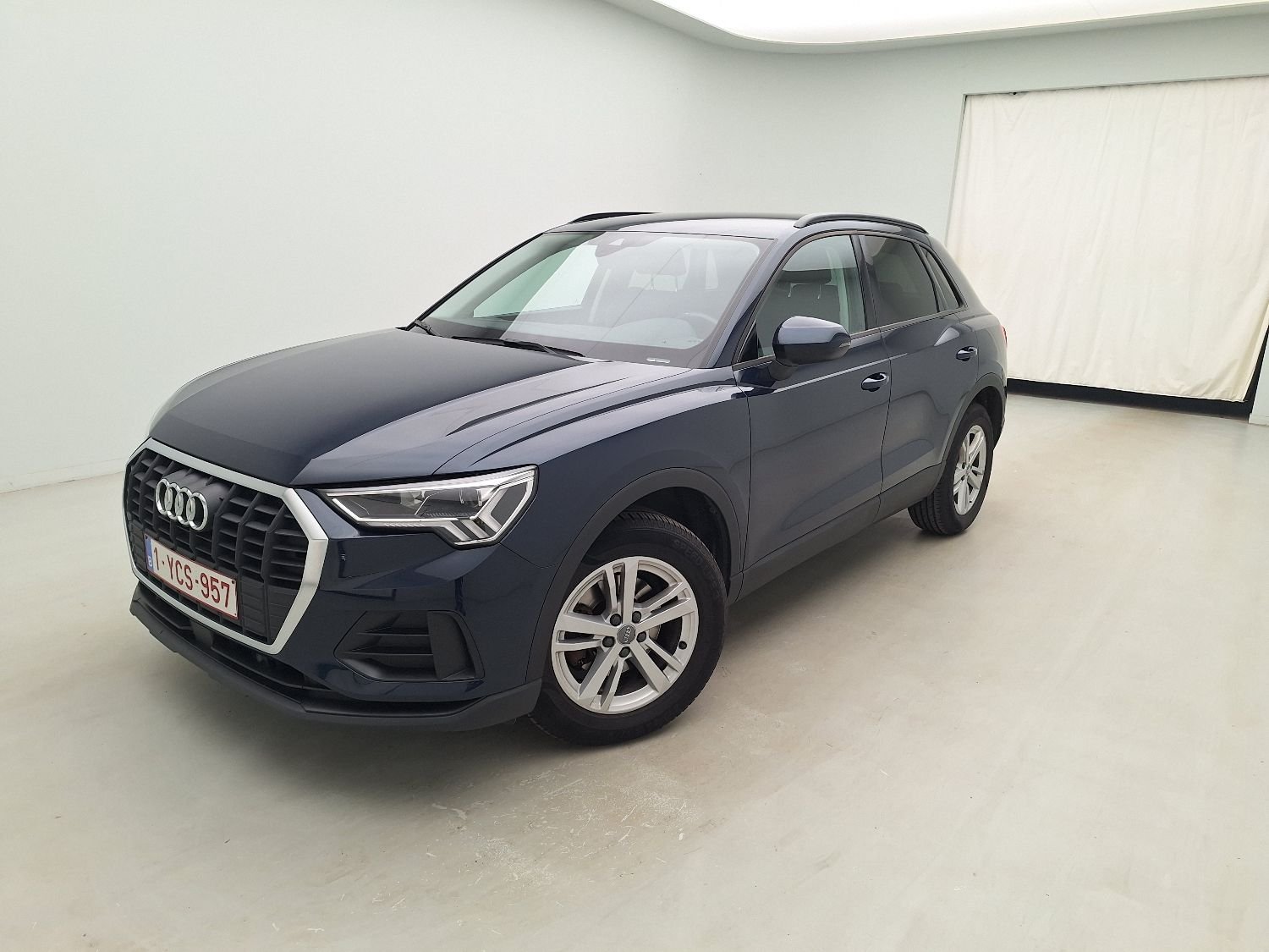 Audi Q3 35 TDI Business - 150 hp - 195.203 km