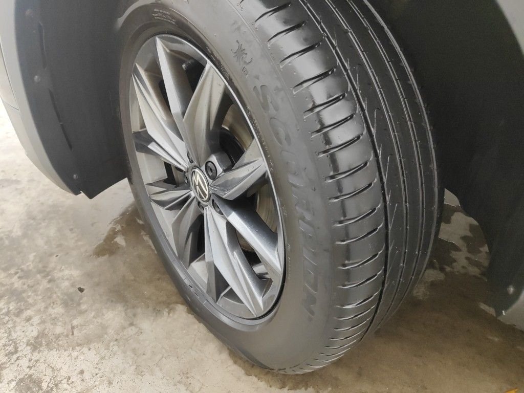 2021 Volkswagen Tiguan   