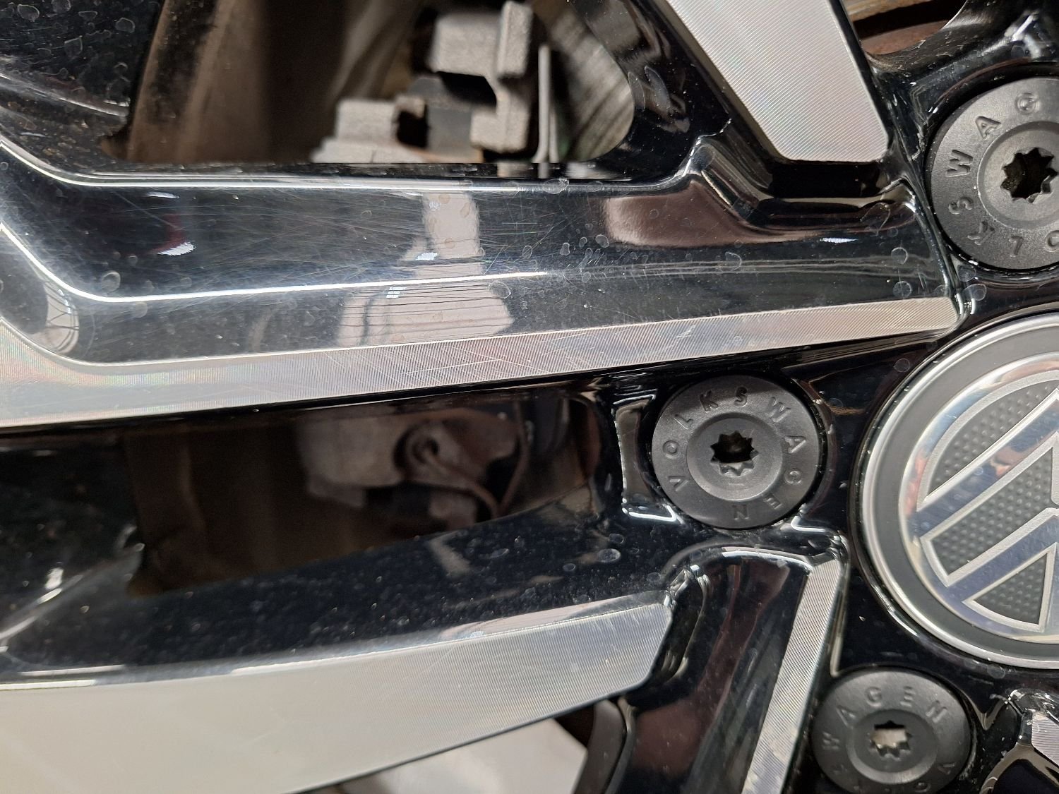 2017 Volkswagen Tiguan   