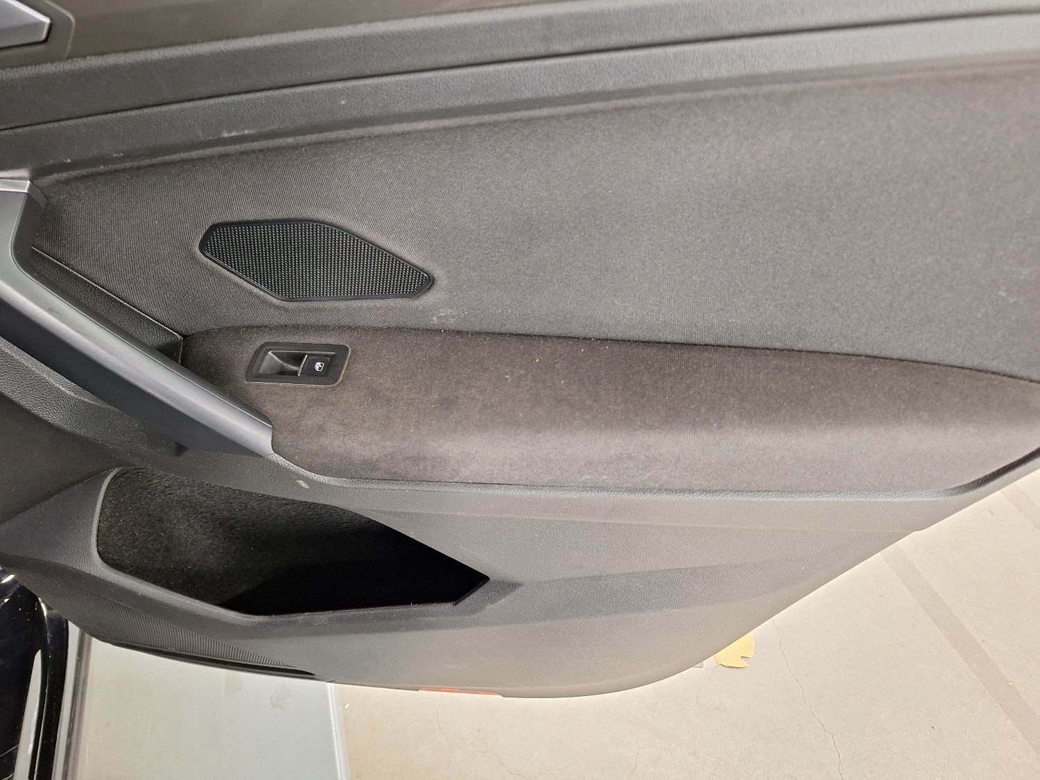 2017 Volkswagen Tiguan   