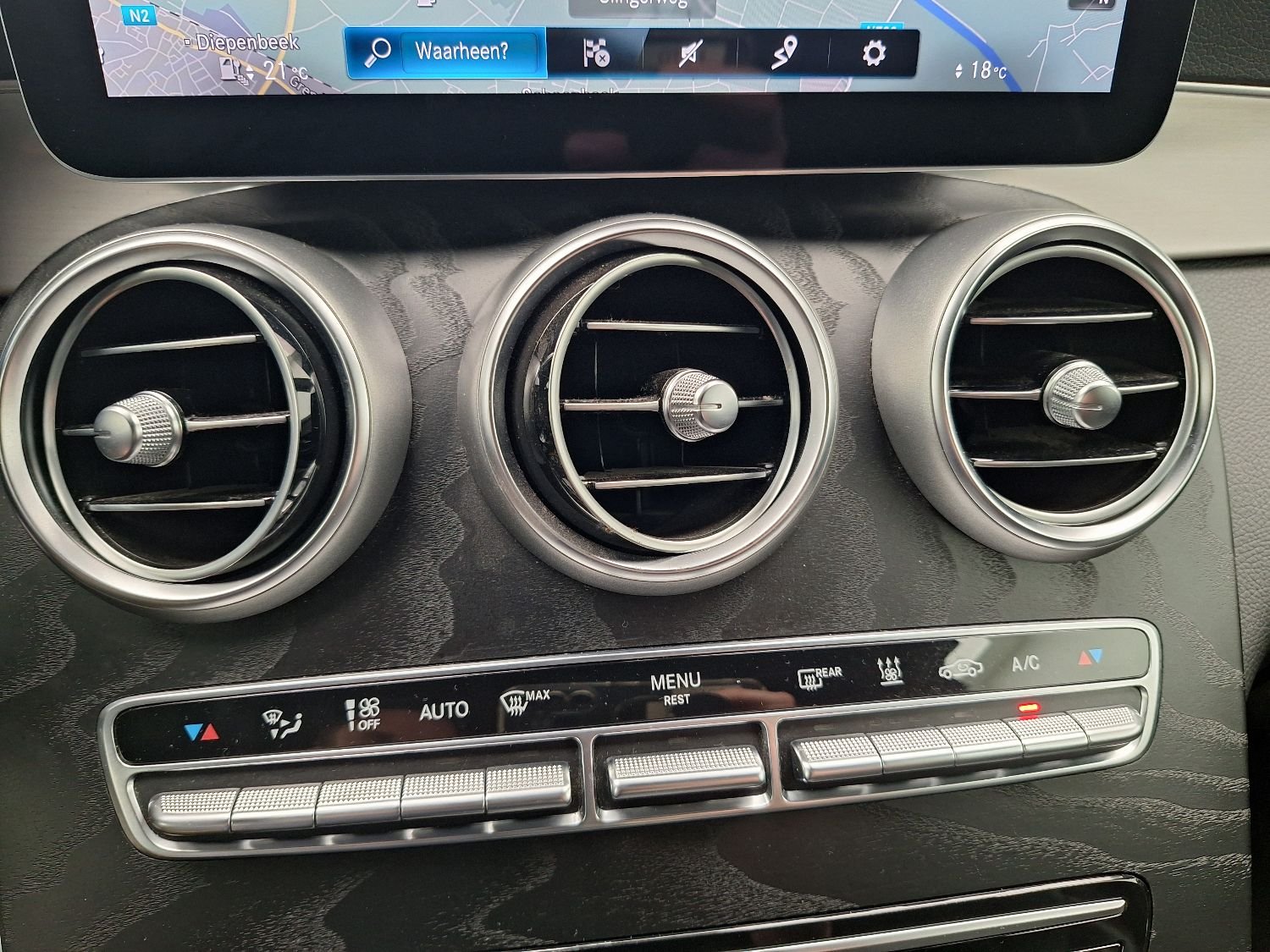 2019 Mercedes-Benz GLC   