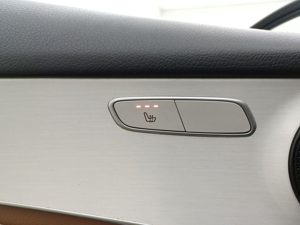 2019 Mercedes-Benz GLC   