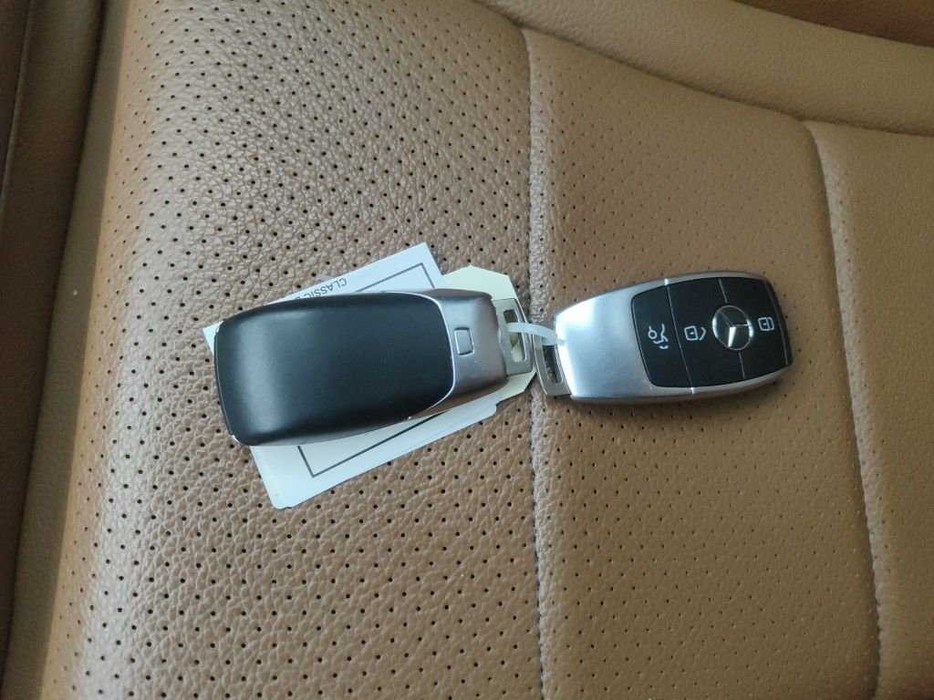 2019 Mercedes-Benz GLC   