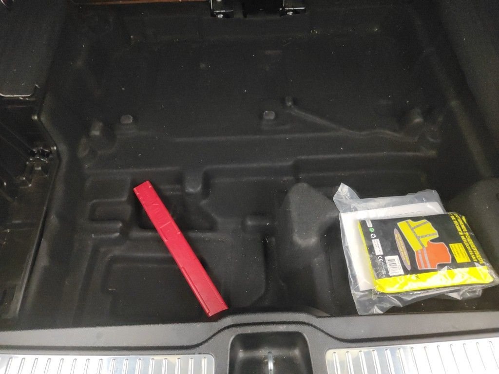 2019 Mercedes-Benz GLC   