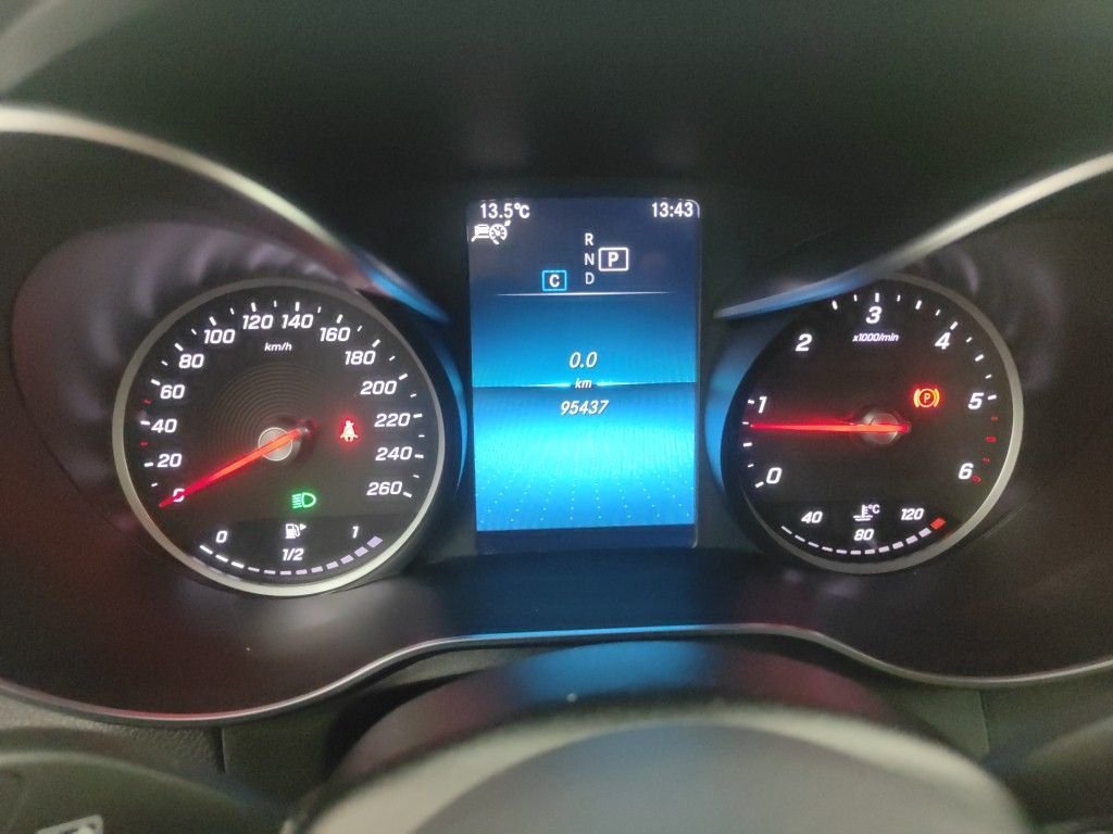 2019 Mercedes-Benz GLC   