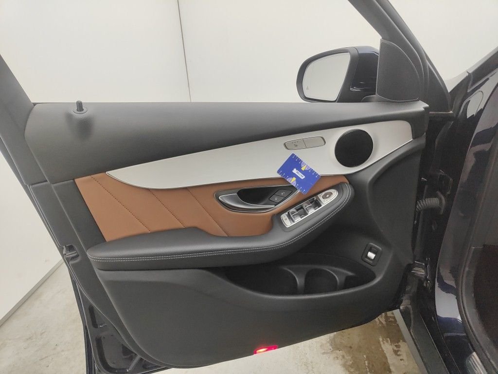 2019 Mercedes-Benz GLC   