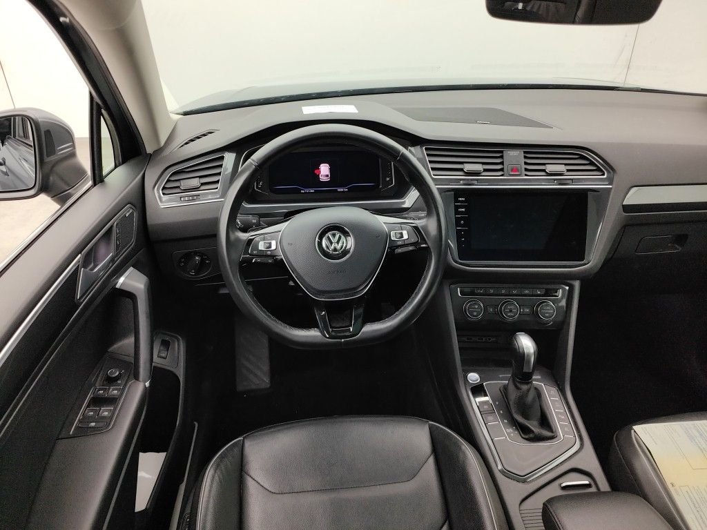 2017 Volkswagen Tiguan   