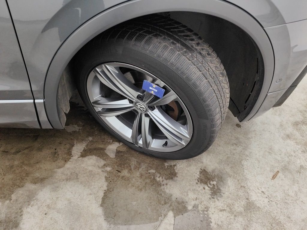 2017 Volkswagen Tiguan   