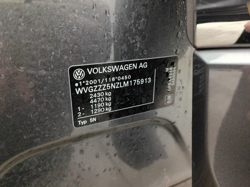 2017 Volkswagen Tiguan   