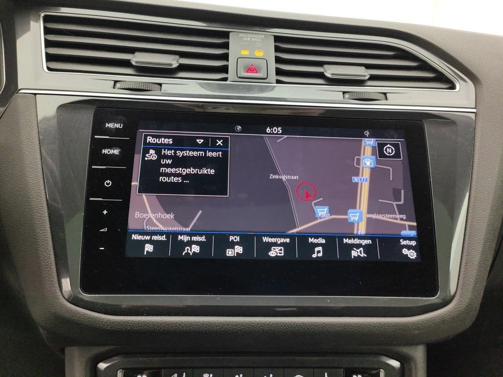 2017 Volkswagen Tiguan   