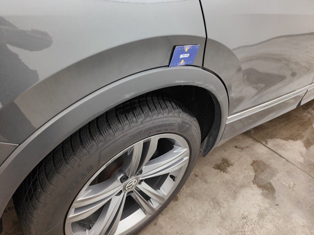 2017 Volkswagen Tiguan   