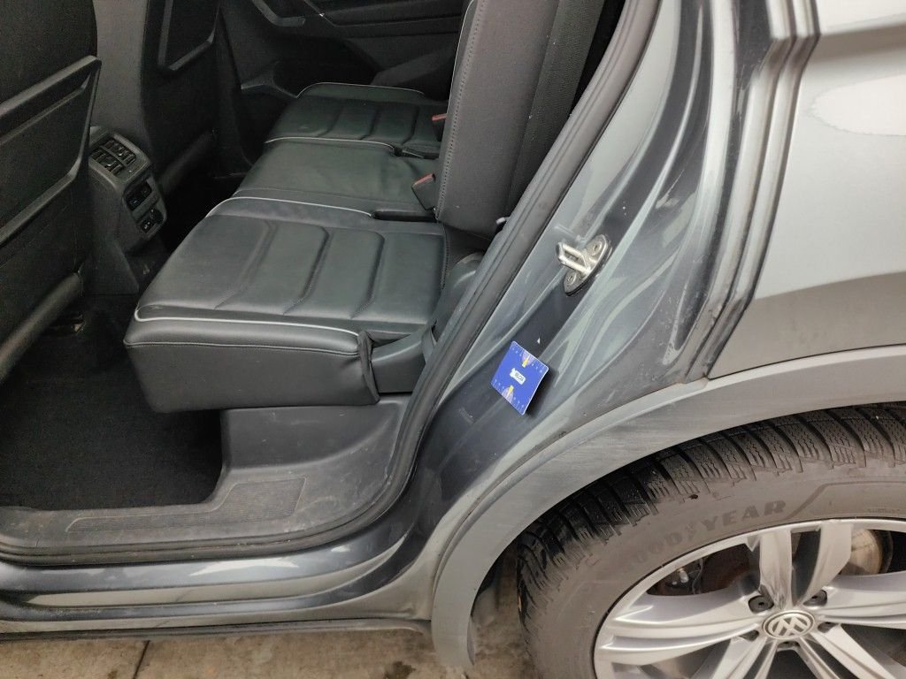 2017 Volkswagen Tiguan   