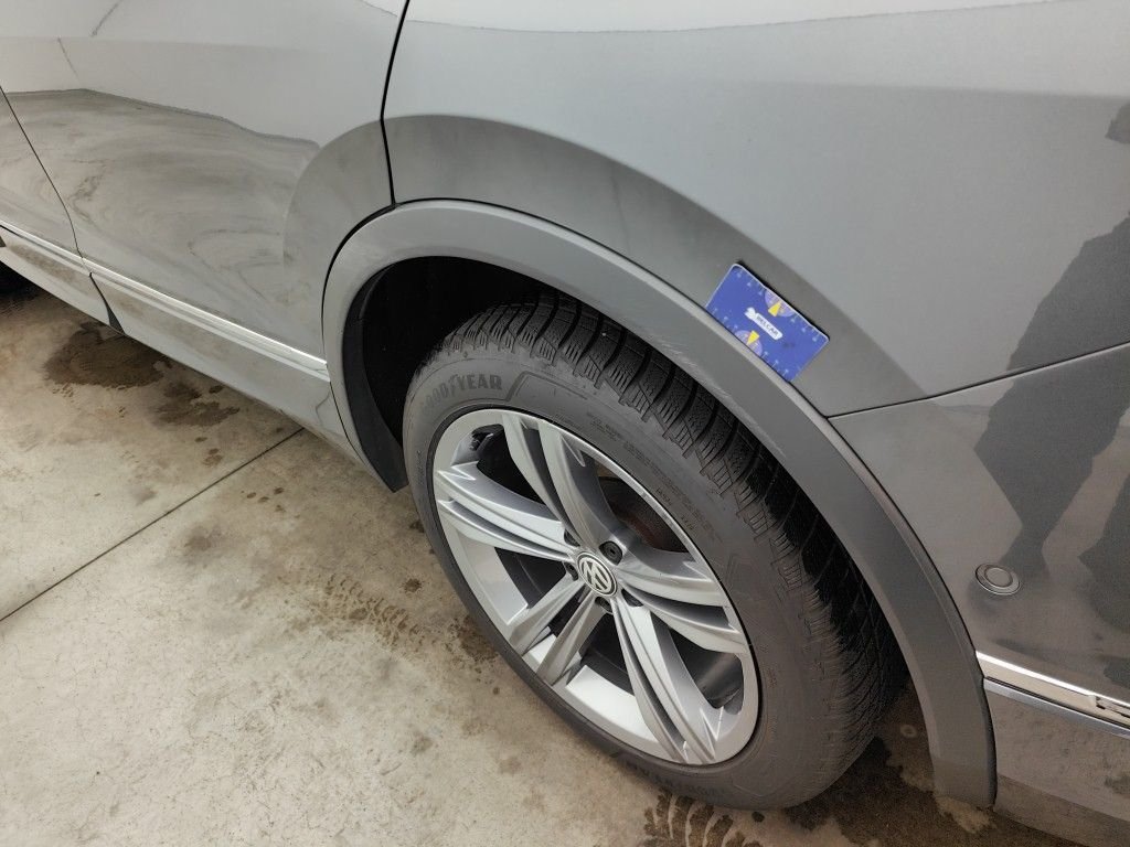 2017 Volkswagen Tiguan   