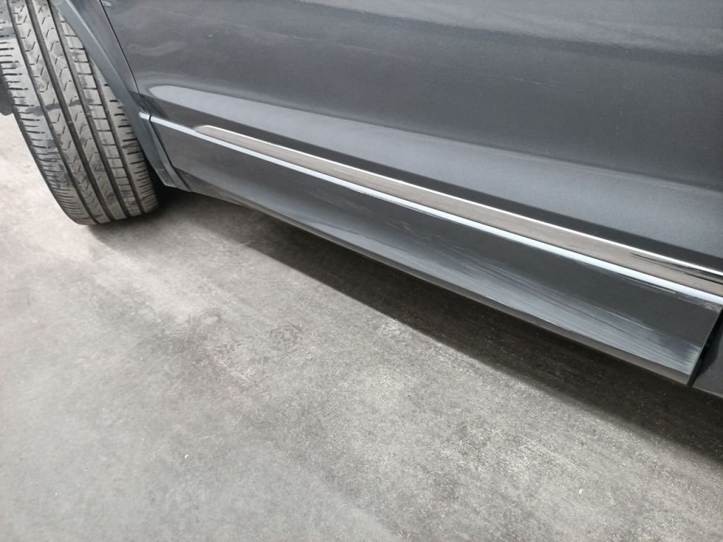 2017 Volkswagen Tiguan   