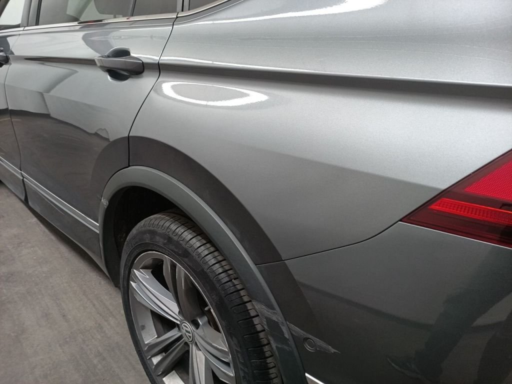 2017 Volkswagen Tiguan   