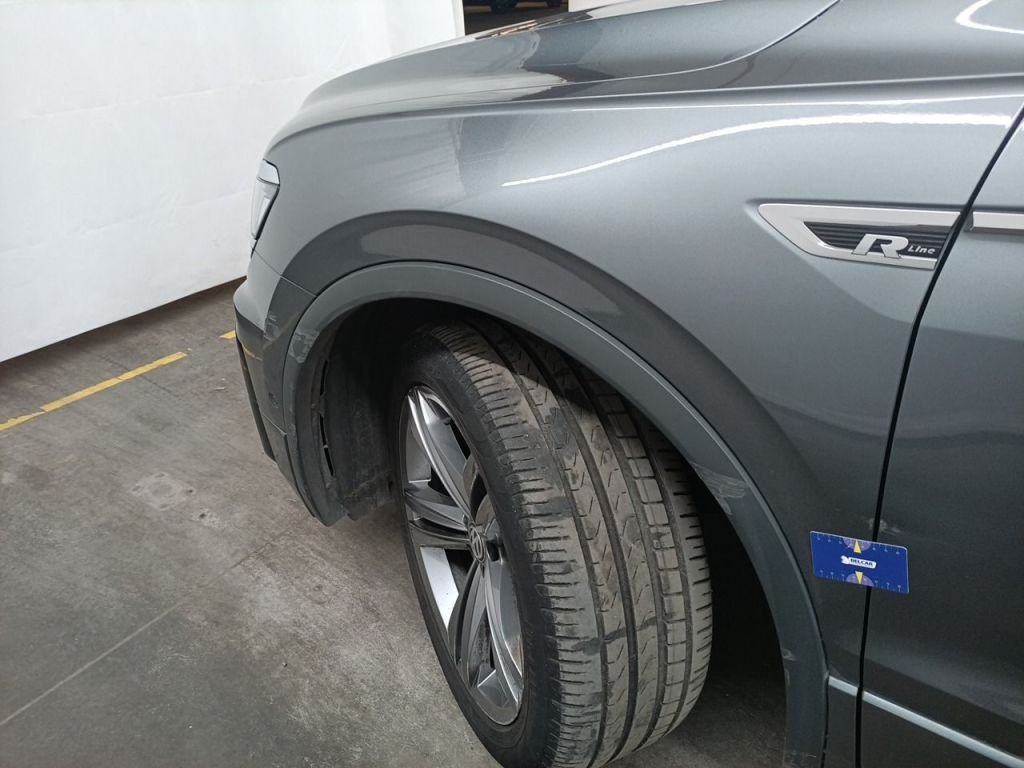 2017 Volkswagen Tiguan   