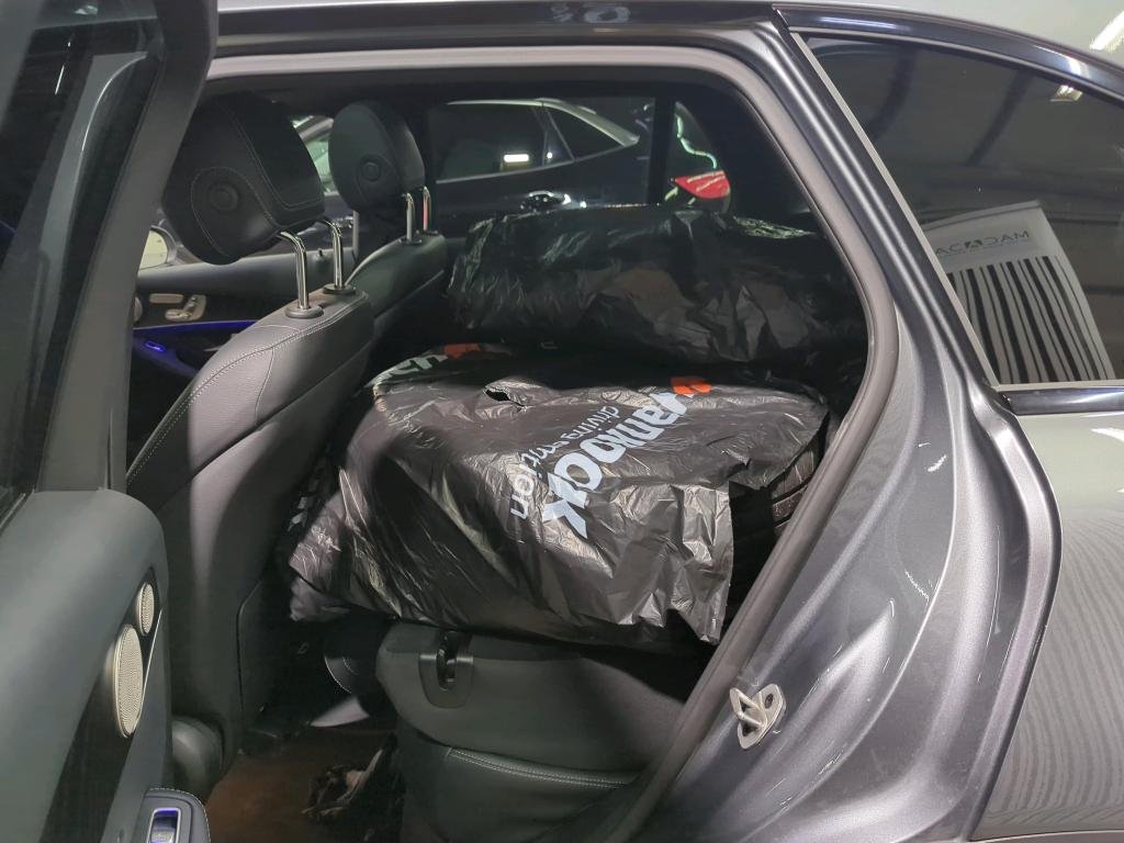 2021 Mercedes-Benz GLC   