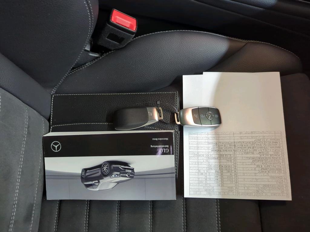 2021 Mercedes-Benz GLC   