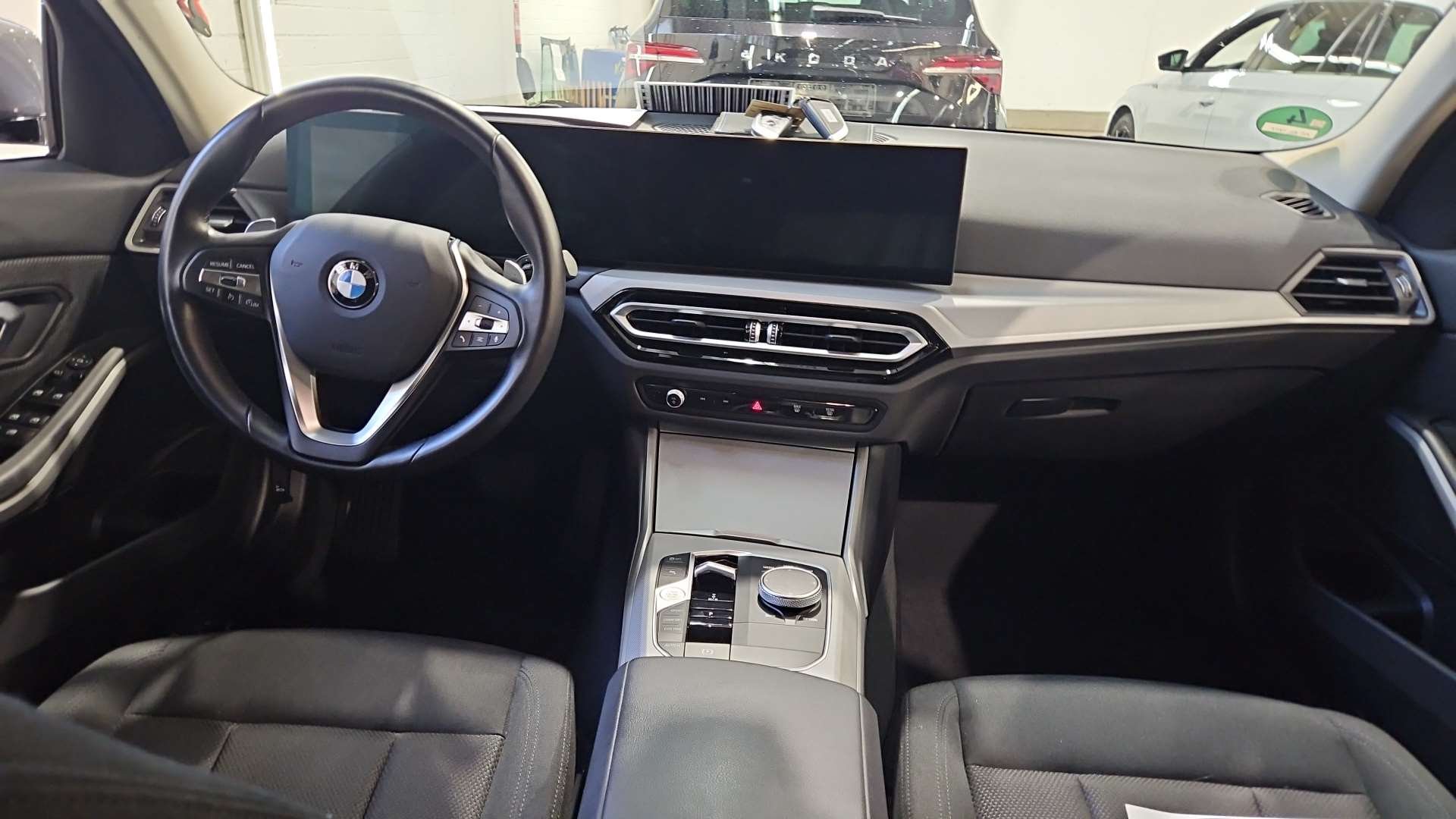 2022 BMW 3 Series   AWD