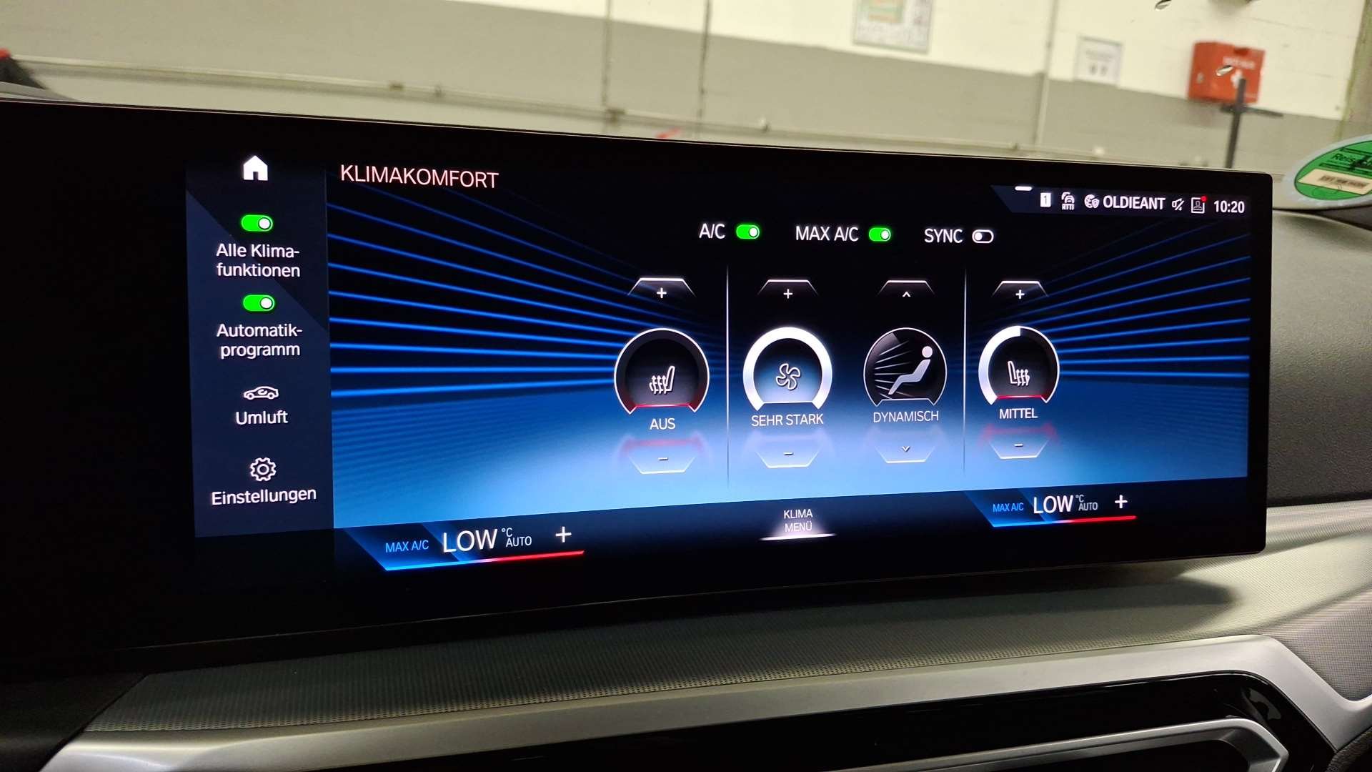 2022 BMW 3 Series   AWD