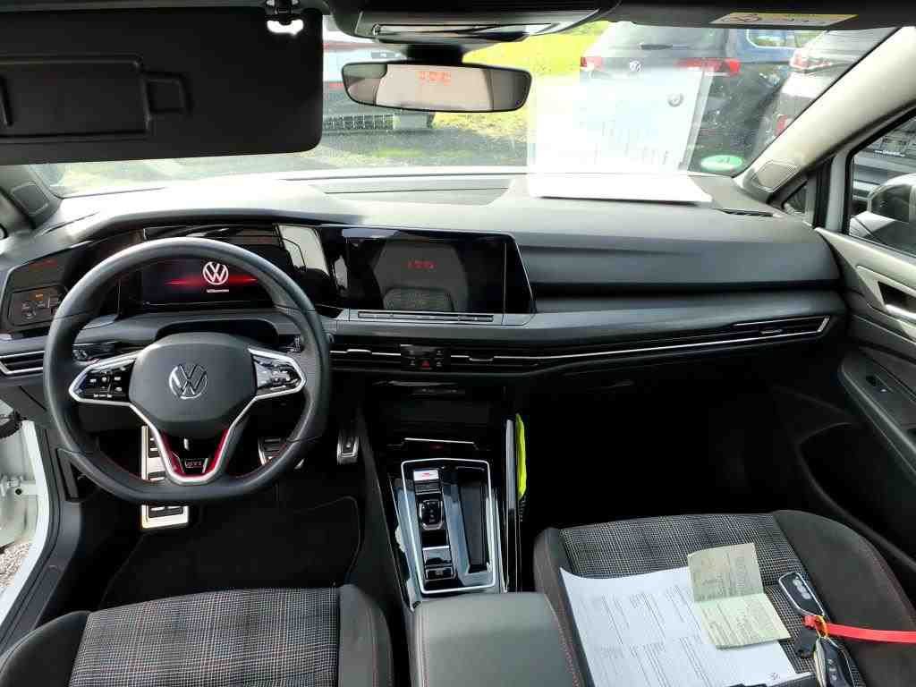 2020 Volkswagen Golf   