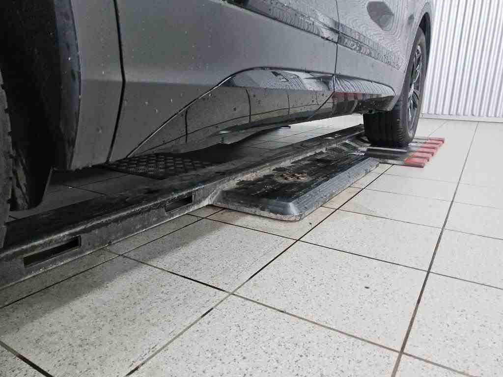 2020 Volkswagen Tiguan   AWD