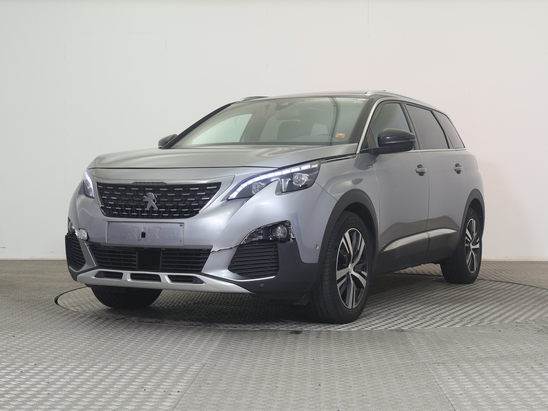 Peugeot 5008 1.5 GT Line - Diesel - Automatic - 165 hp - 202.396 km