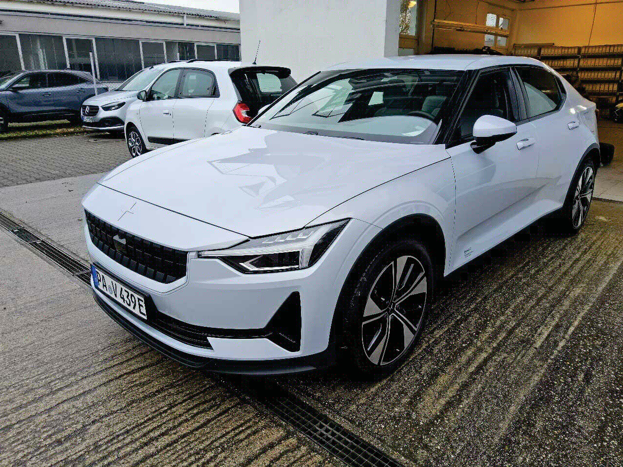 Polestar 2 79 kWh - Electric - Automatic - 407 hp - 55.998 km