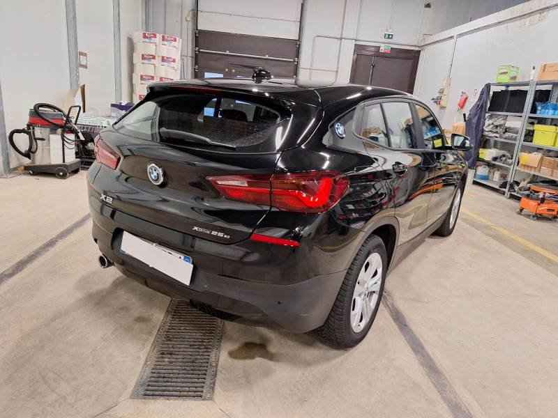 BMW X2 25e Business - Hybrid - Automatic - 220 hp - 41.005 km