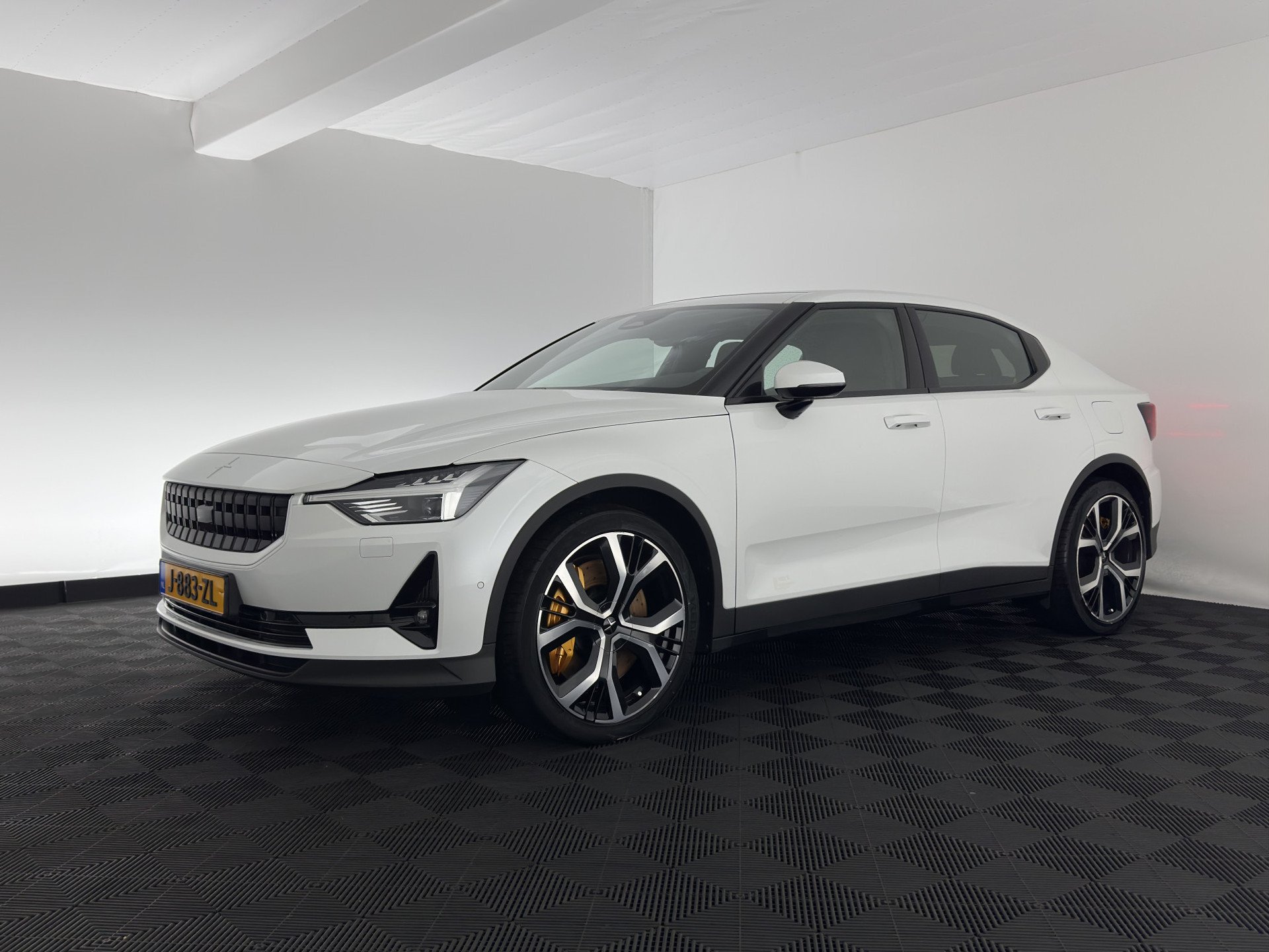 Polestar 2 79 kWh Launch - Electric - Automatic - 408 hp - 173.006 km