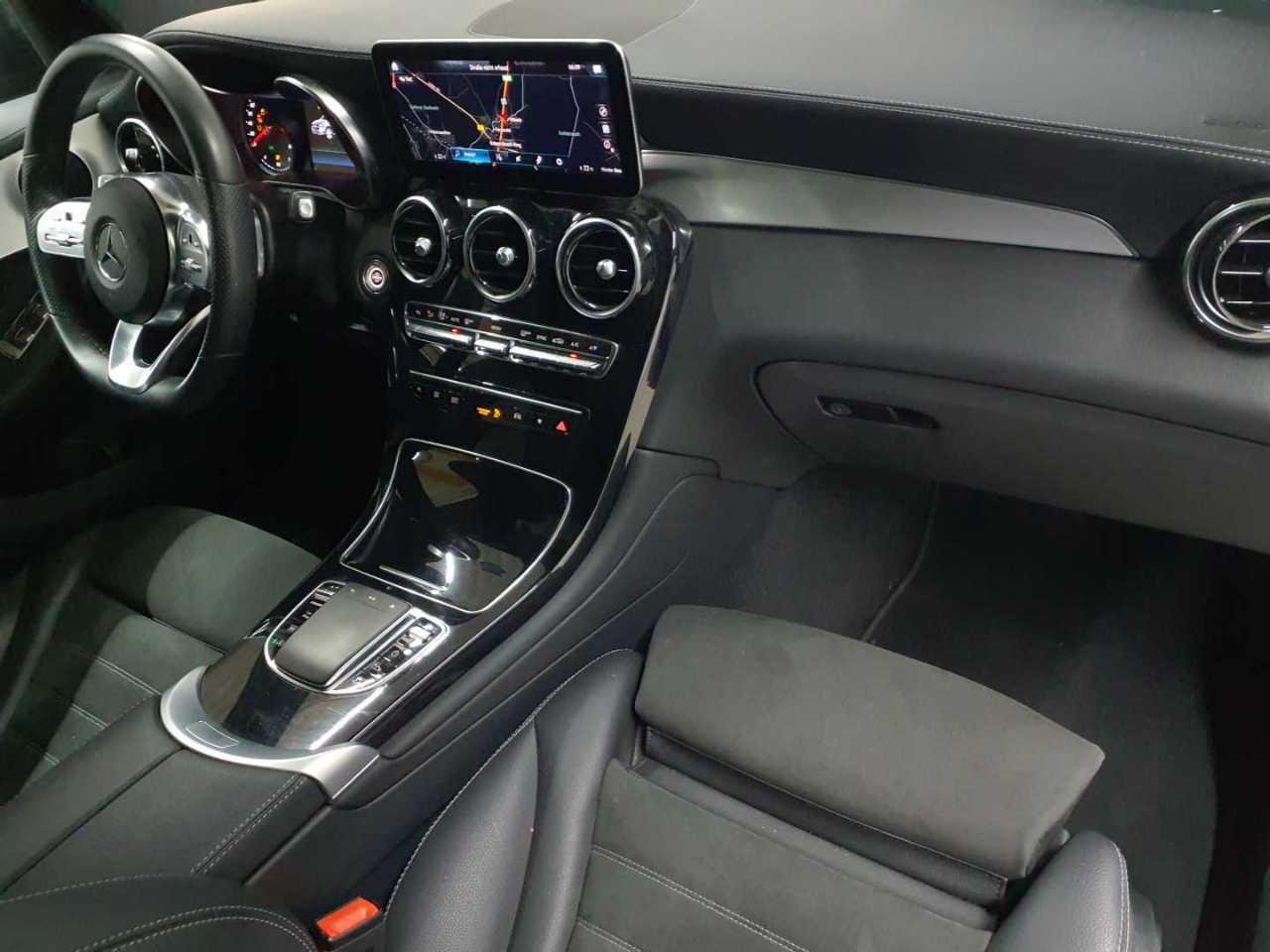 2021 Mercedes-Benz GLC   