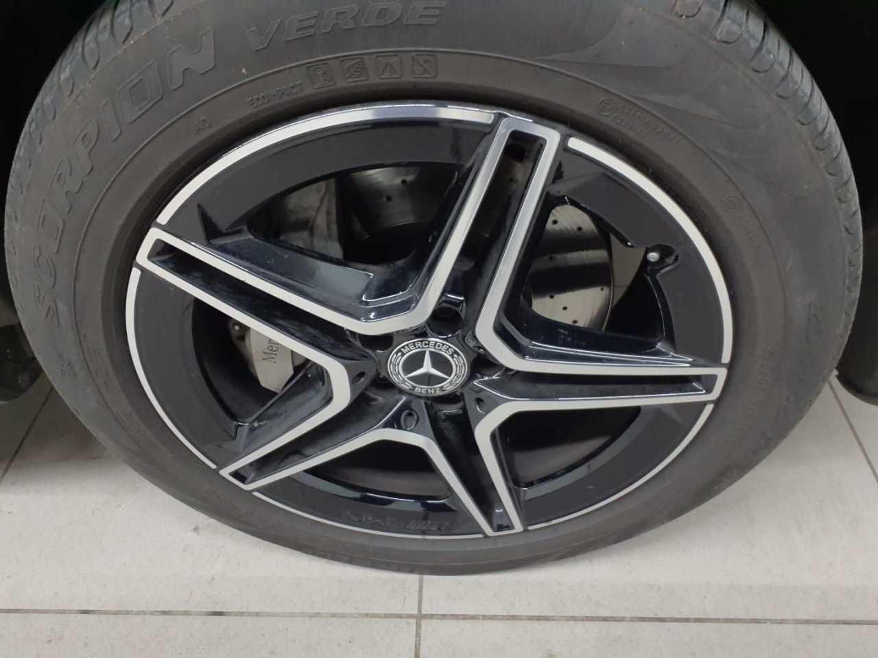 2021 Mercedes-Benz GLC   