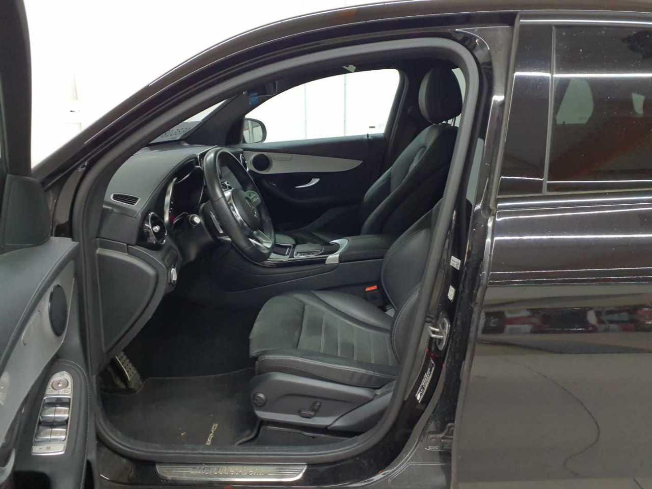 2021 Mercedes-Benz GLC   