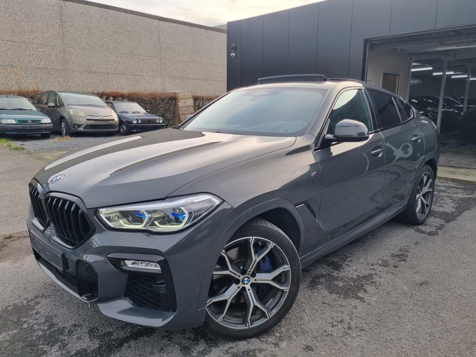 2021 BMW X6   AWD