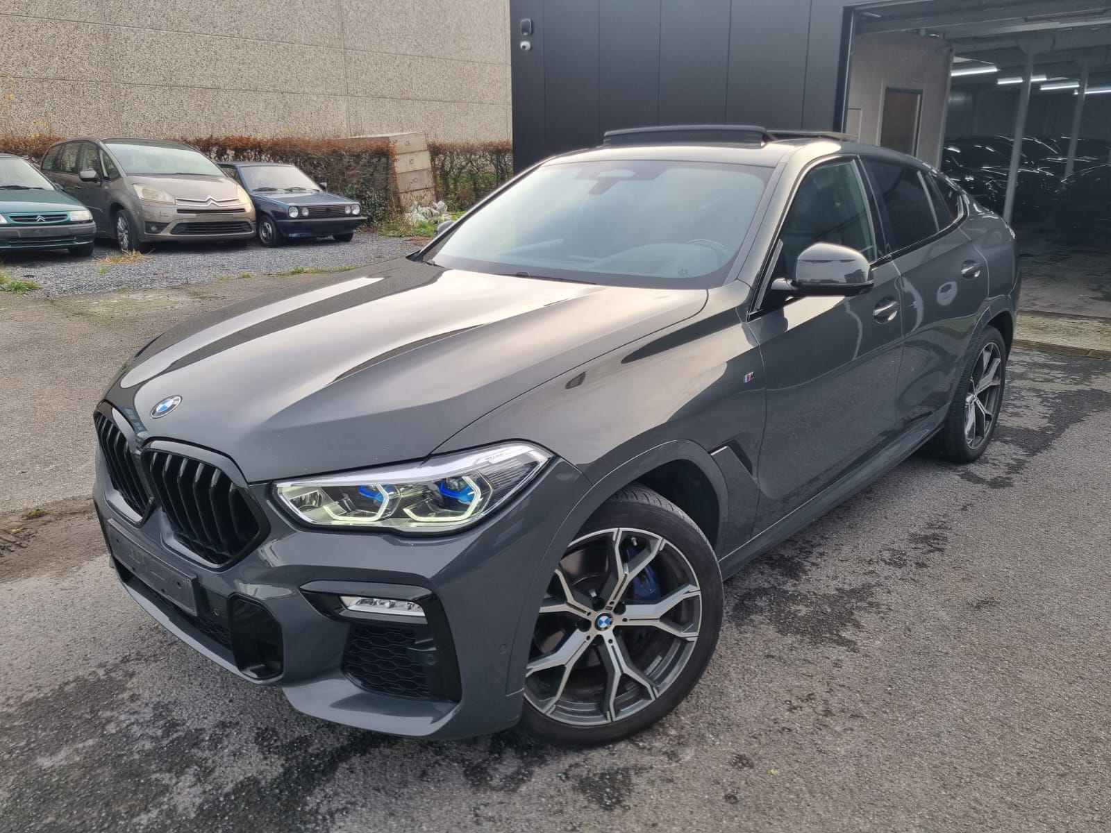 2021 BMW X6   AWD
