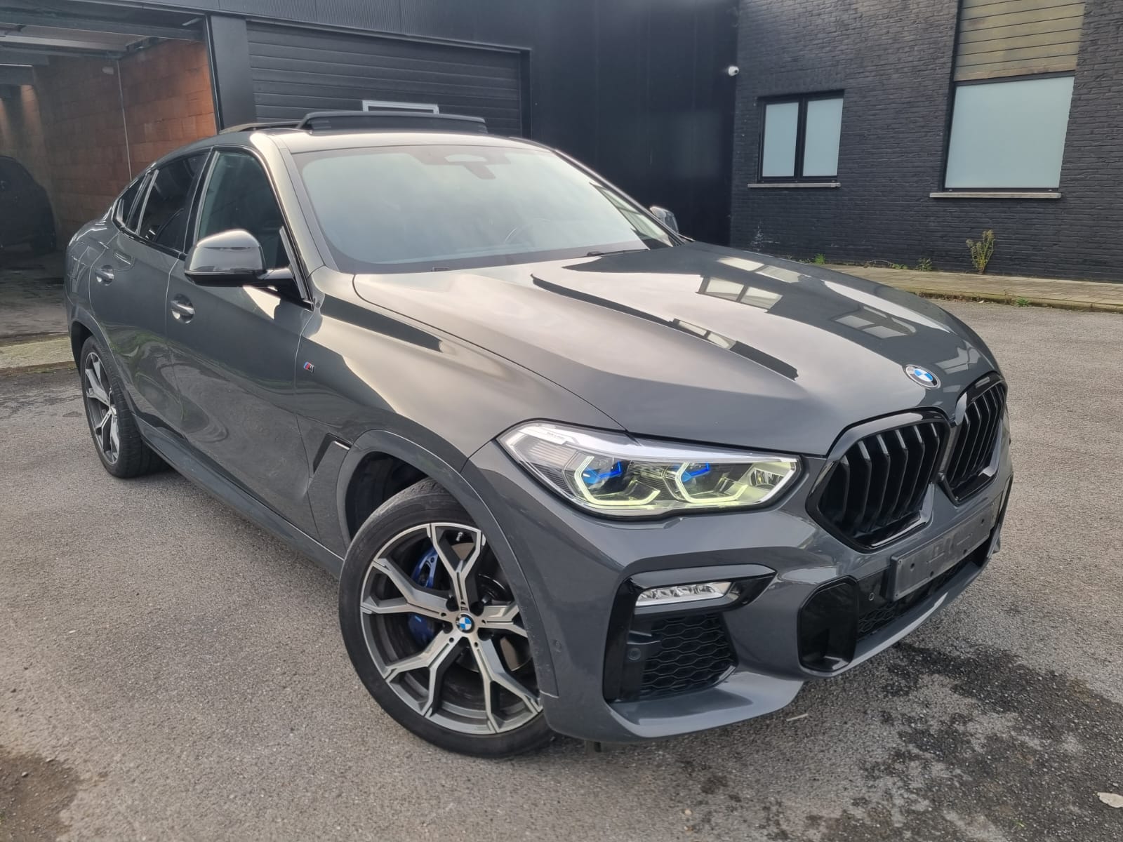 2021 BMW X6   AWD