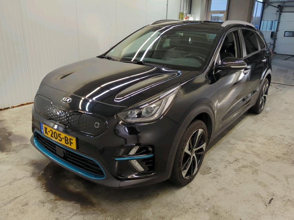 Kia Niro 65 kWh ExecutiveLine - Electric - Automatic - 204 hp - 130.909 km