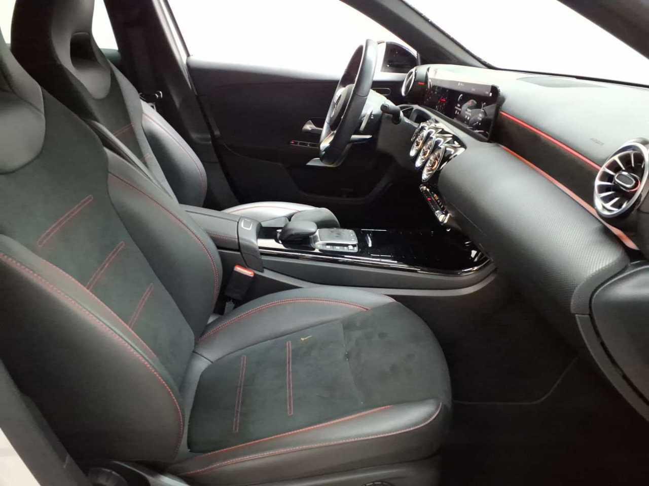 2022 Mercedes-Benz A   